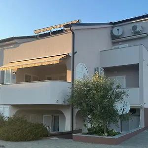 Pirun Appartamento Baška